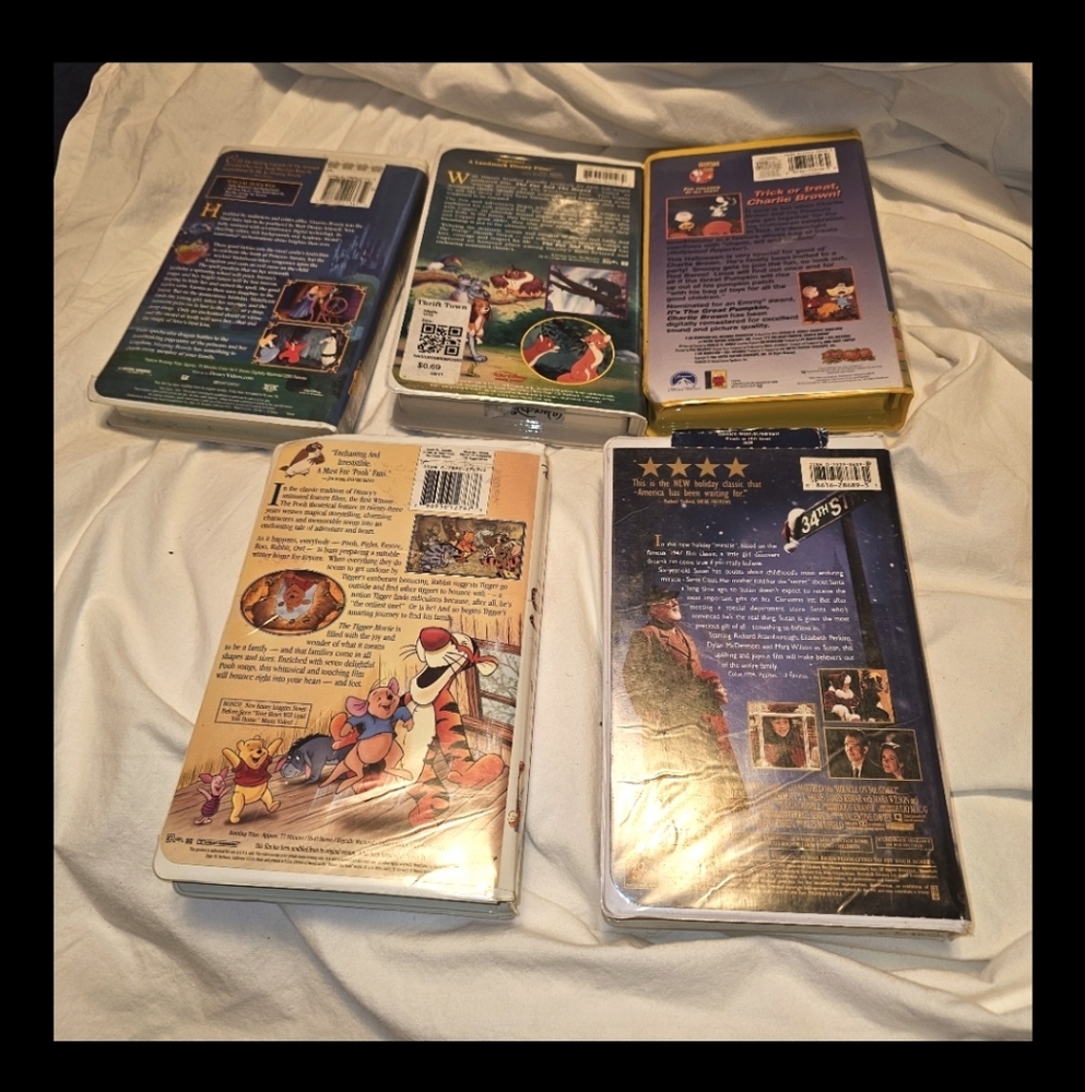 Vintage VHS Movie Collection Aladdin Sleeping Beauty Bambi Mulan Winnie The Pooh - Picture 3 of 7